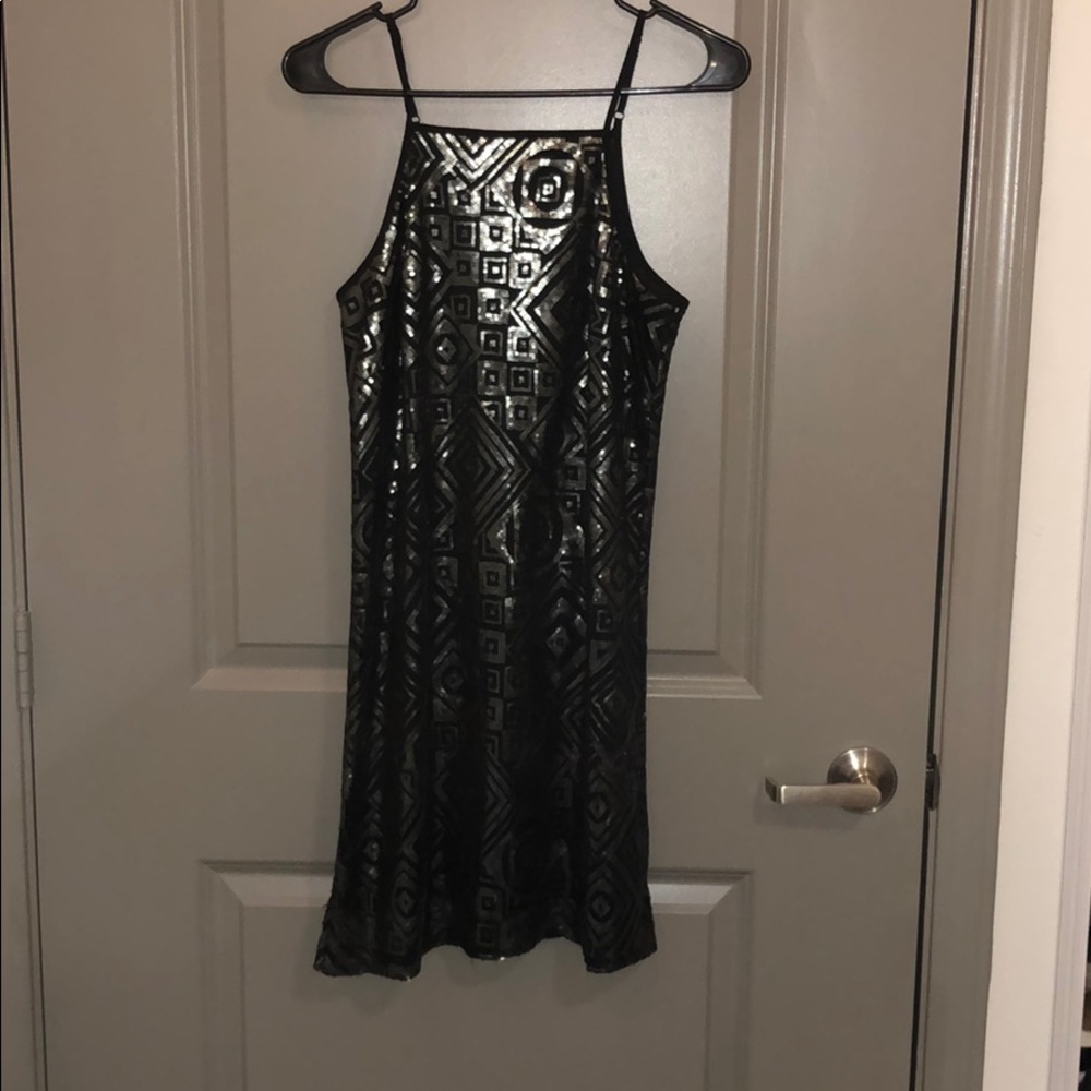 Black and grey sequins dress